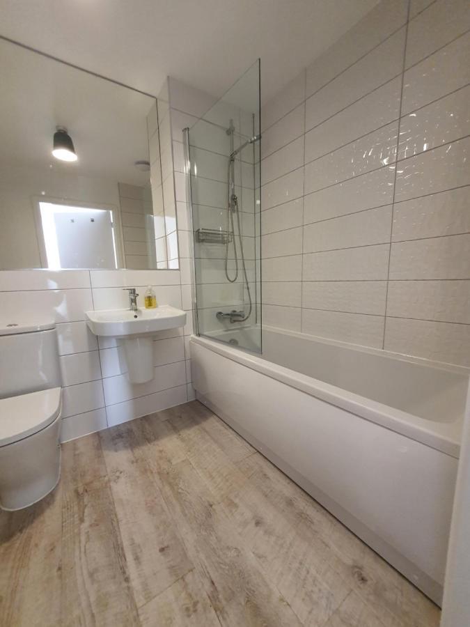 Lovely Home Close To City Center & Rail Station Chesterfield Luaran gambar