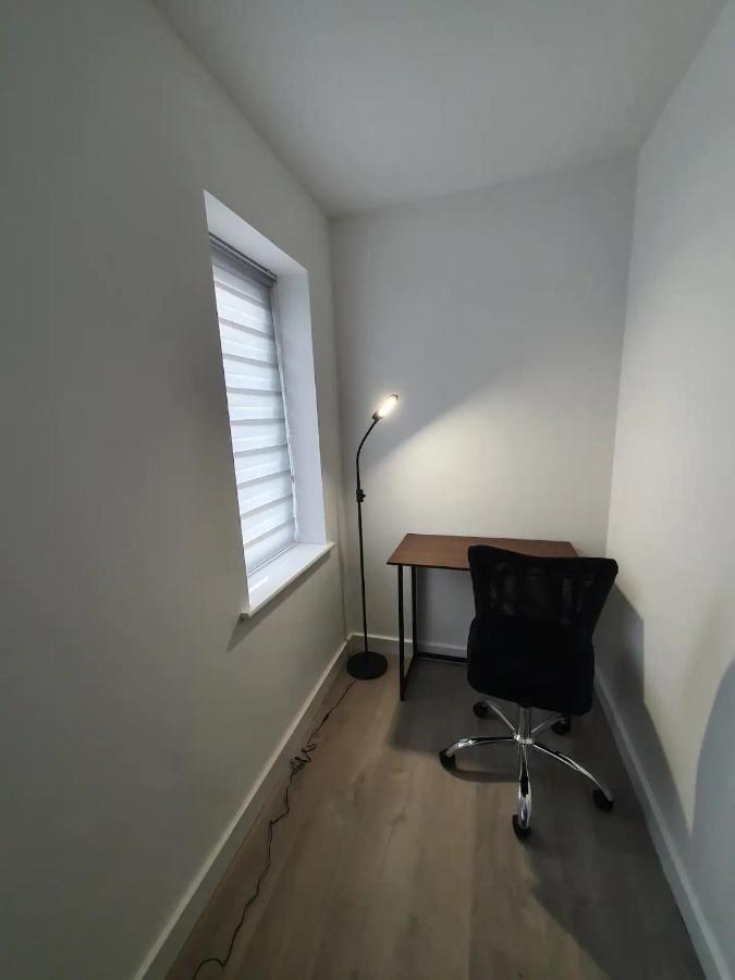 Lovely Home Close To City Center & Rail Station Chesterfield Luaran gambar